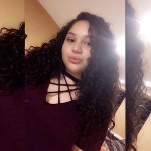 Meet your Posher, Maria